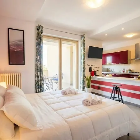 Hotel de apartamente Skygate Bari